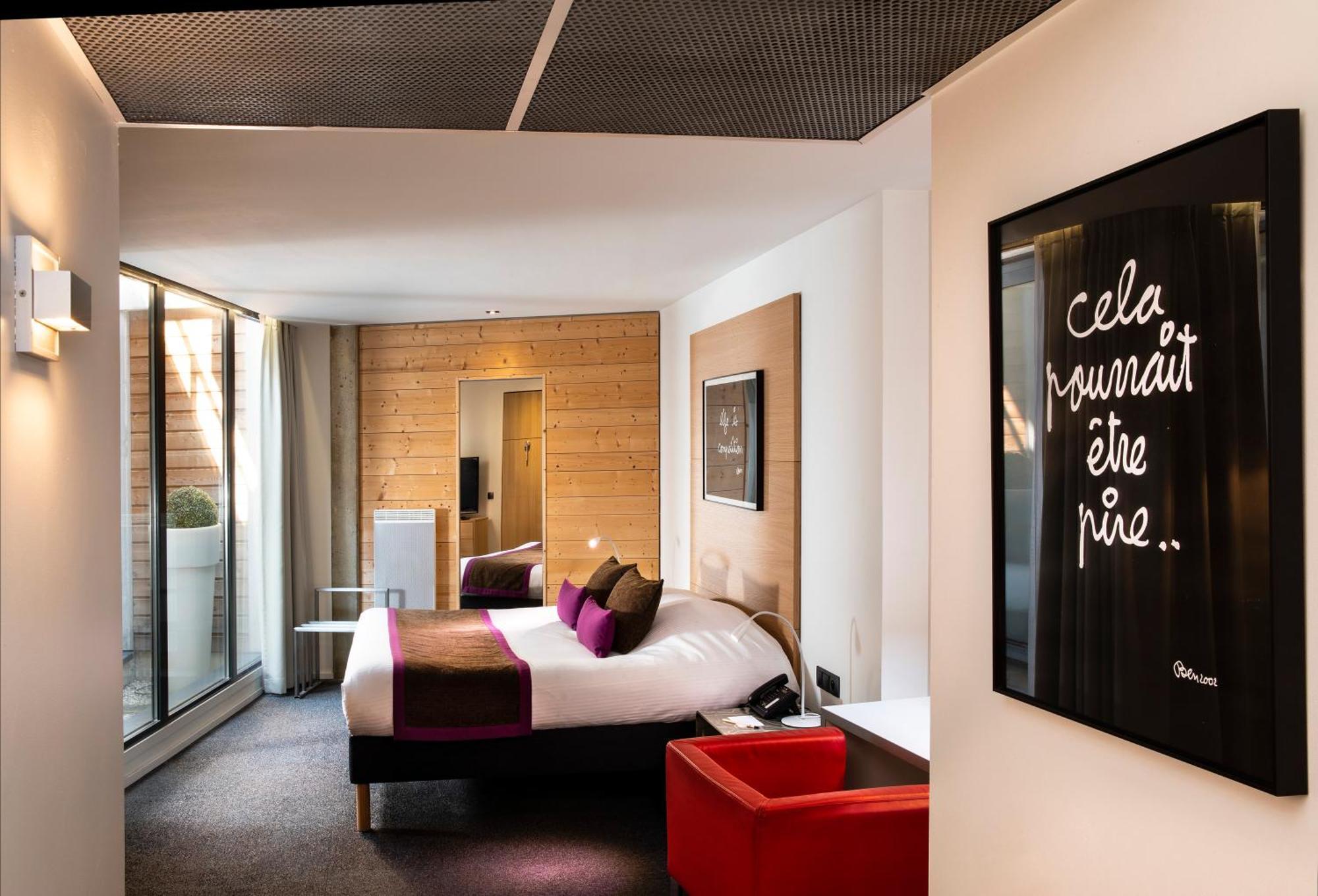 Hotel Le Pavillon 7 Оберне Экстерьер фото